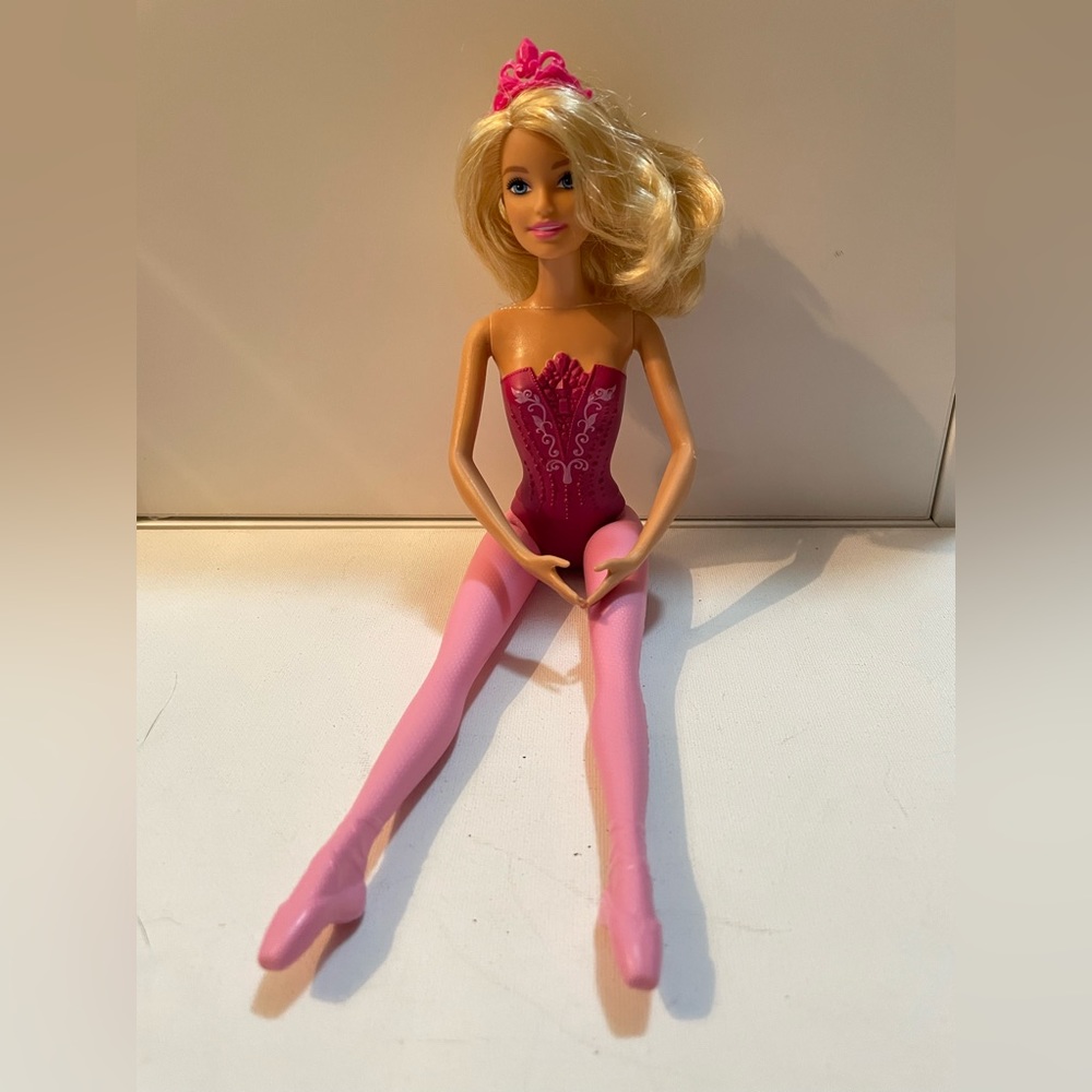 2018 Barbie Fairytale Ballerina Doll with tiara
